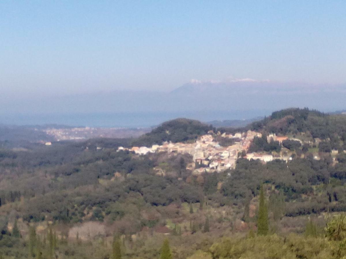 Villa Kastri Chorepiskopoi Bagian luar foto